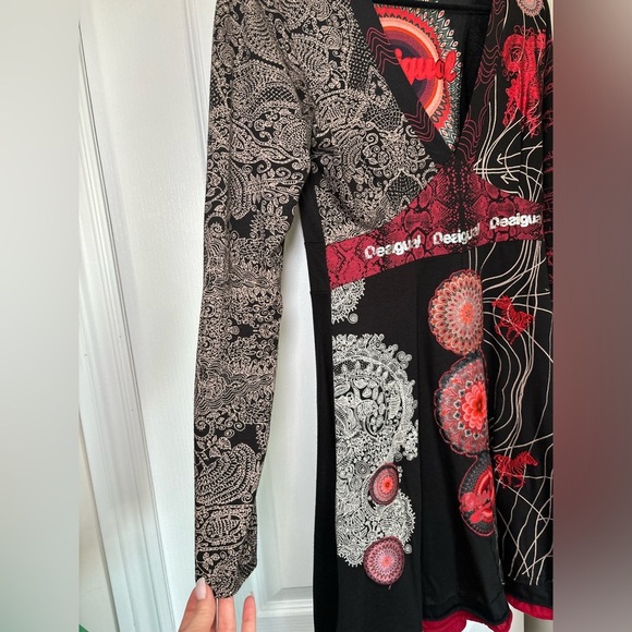 Desigual - Business Casual Office Wear Black and Red Long Sleeve Mini Dress - Picture 13 of 13